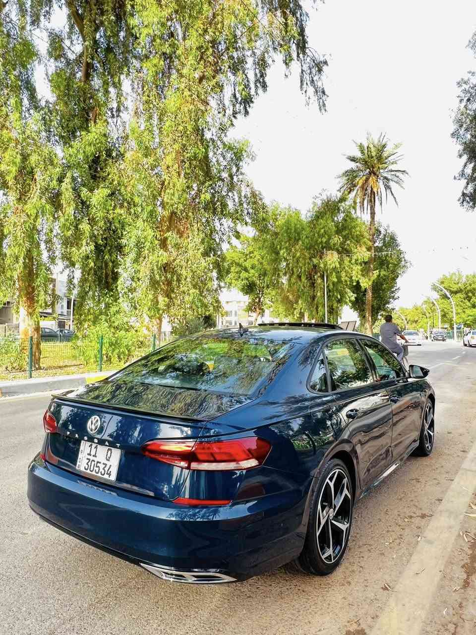 VOLKSWAGEN PASSAT  R-line  2022 بيع  
او مراوس
فول مواصفات 1/1
فولكس واگـن باسات ار لاين
 رقم بغداد  
ماشية52 الف ميل 
محرك T 2.0 تيربو 
فتحة سقف 
شفتات سرعة 
مثبت سرعة - قيادة ذاتية
نظام المحافظة على المسار
رادار امامي + جانبي + خلفي + كاميرا خلفية 
التوقف ذاتي عند الرجوع
كشنات جلد هيتر بالكشن
كشن السايق فقط كهرباء
تشغيل عن بعد
لايتات داينمك 
شاشة كبيرة + ابل كار بلي مفعلة بيها الخرائط + اندرويد اوتو

حادثها  جاملغ جهه اليمنه وبنيد من فوك 
مكان السيارة: ديالى او بغداد الشراي يتصل ***********
