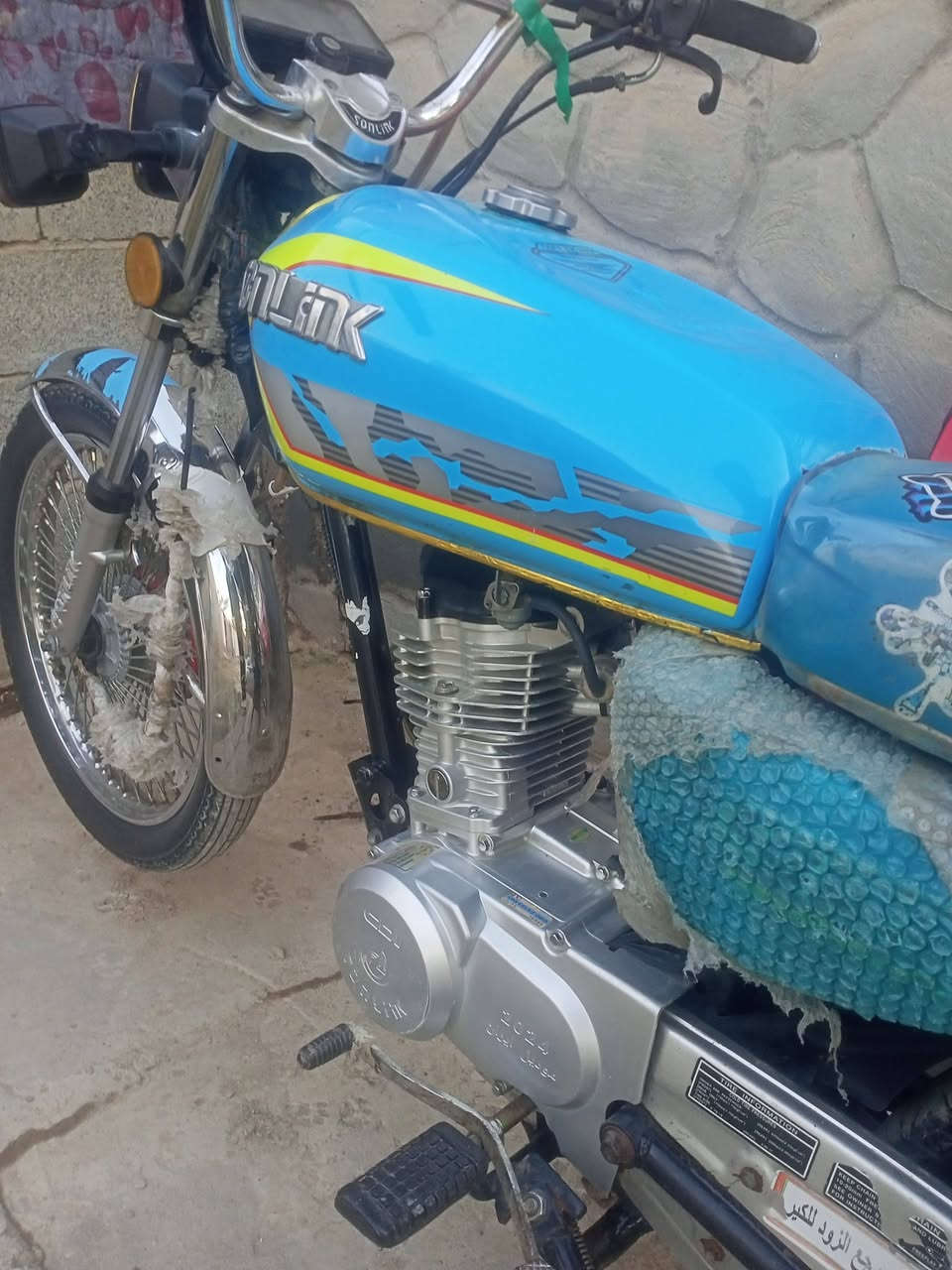 سلام عليكم دراجه موديل 24 اوراق موجوده خير من الله تريك وين مايعجبك ريدها 650 وبيها مجال قليل شراي يجي خاص


**إذا كنت صاحب هذا الإعلان وتريد حذفه لأي سبب، رجاءا أرسل رسالة إلى الدعم الفني**