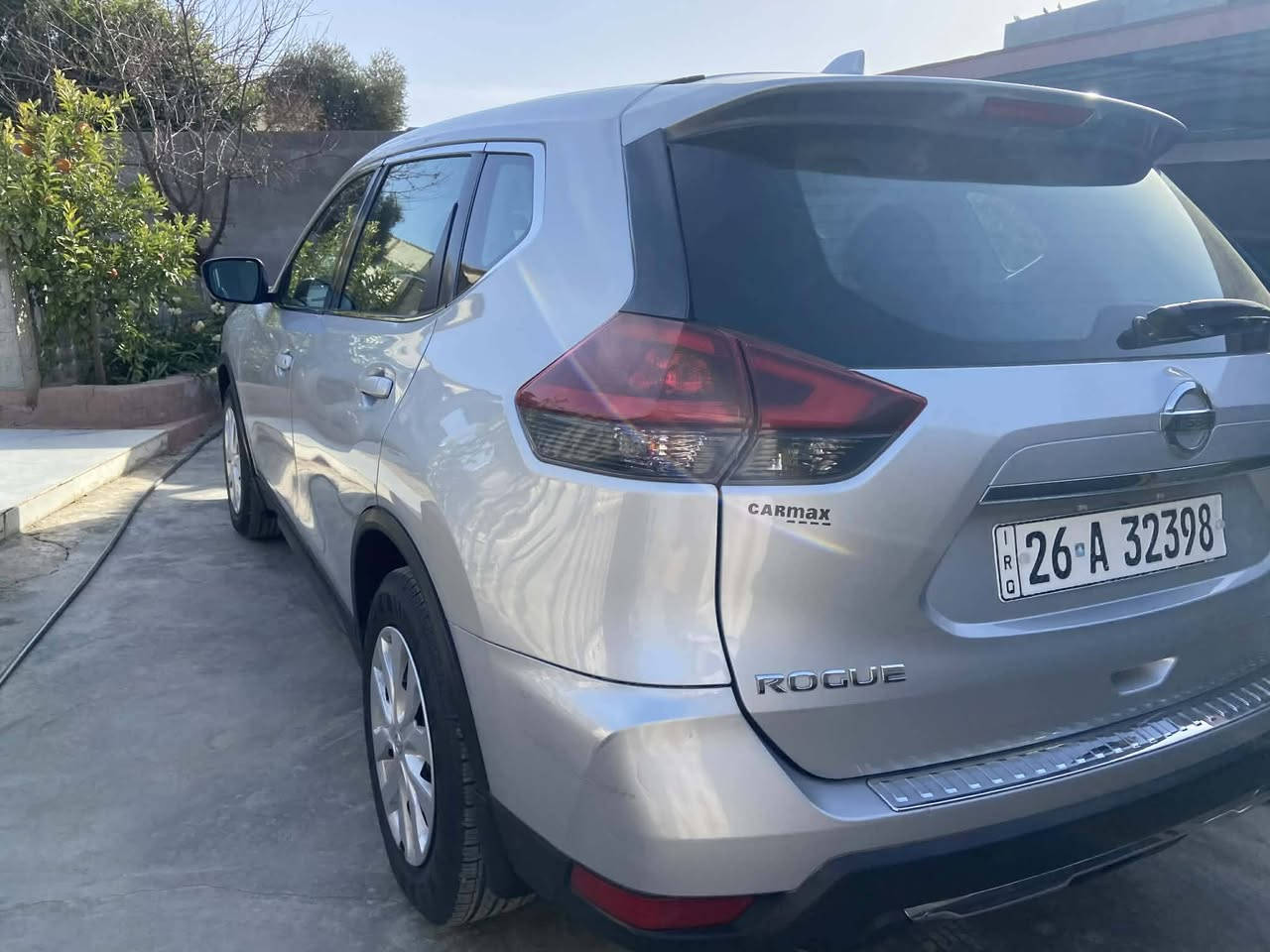 السلام عليكم للبيع نيسان روج موديل 2018 وارد امريكي بدون ضرر سياره رقم صلاح الدين جديده هزه سنويه كلها جديده  جاهزه باسمي السعر 150 وبيها مجال .مكان السياره شرقاط.اجميله
***********
***********
