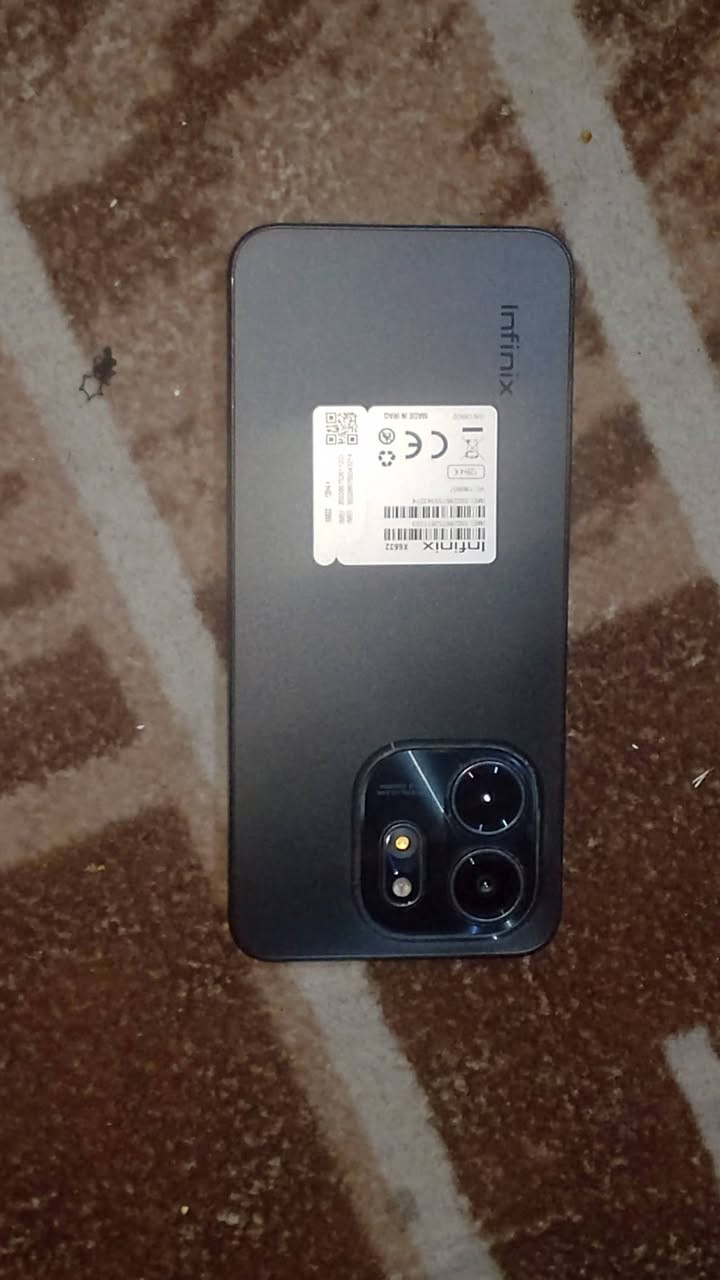 السلام عليكم للبيع مراوس بحسب القناعه  موبايل    Infinix SMART 9 شرط جديد شخط مابي ذاكره 128بطاريه 5000  صرف شحن ماكو شرط شخط مابي الاتصال ***********
