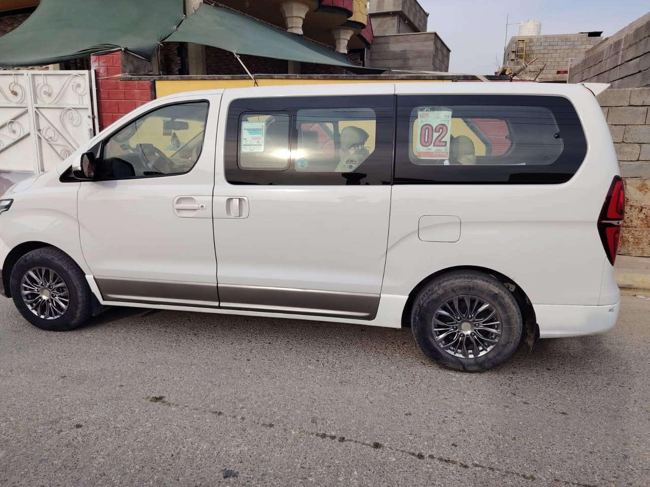 للبيع سياره ستاركس 2020 محرك مفتوح مكفوله كفاله عامه مصفره هيه وغرامات ما عليها الف وما تصرف عليها الف جاهزه من كل شي رقم بغداد تحويل مباشر ***********
