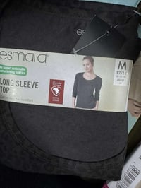 ملابس • وصف قصير