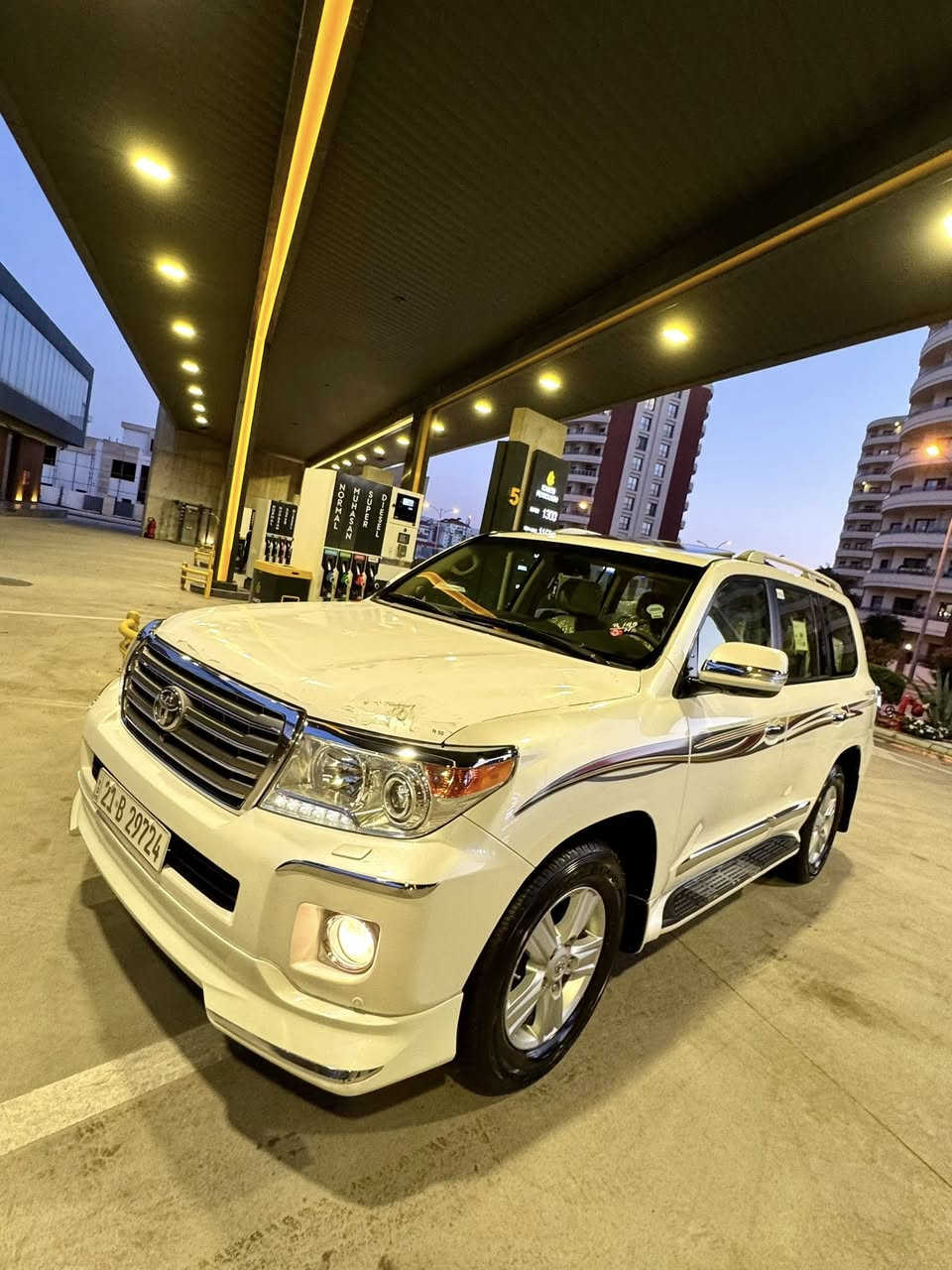 💎فكسارة   2013    -   VXR  -  V8  -  5.7  مواسفات لكزز
ملاحضة { مكفولة  كفالة   ما عد    شبر  تعديل بارد }🖐️🖐️

💎  سيارة  حلوة و  جديدة  ماشاالله  

🔩 گير و محريك  شرط  صفر  🙏 ماشى  145 الف حقيقى 🔩

سيارة   شرط    شهر   بدون  اى  خلل  صدر  و  گير و محريك 🖐️

مواصفات   فولل فول  لكزز      5.7    -  V8 

{رادار - فتحة - كيج ليكزز - جلد - 5كاميرا - حساس
- كشنات تبريد و تدفية - داخل بيجى - تشغيل عن بعود
- ستيرن كهربائى - سندق شفط - مراى شفط }

💎  موديل     -    2013    خليجي  بريم 💎

☎️   ***********    -   تلفون  ☎️

💵   357      -   سعر   💵

🌇   مكان   -   سليمانية  🌇
