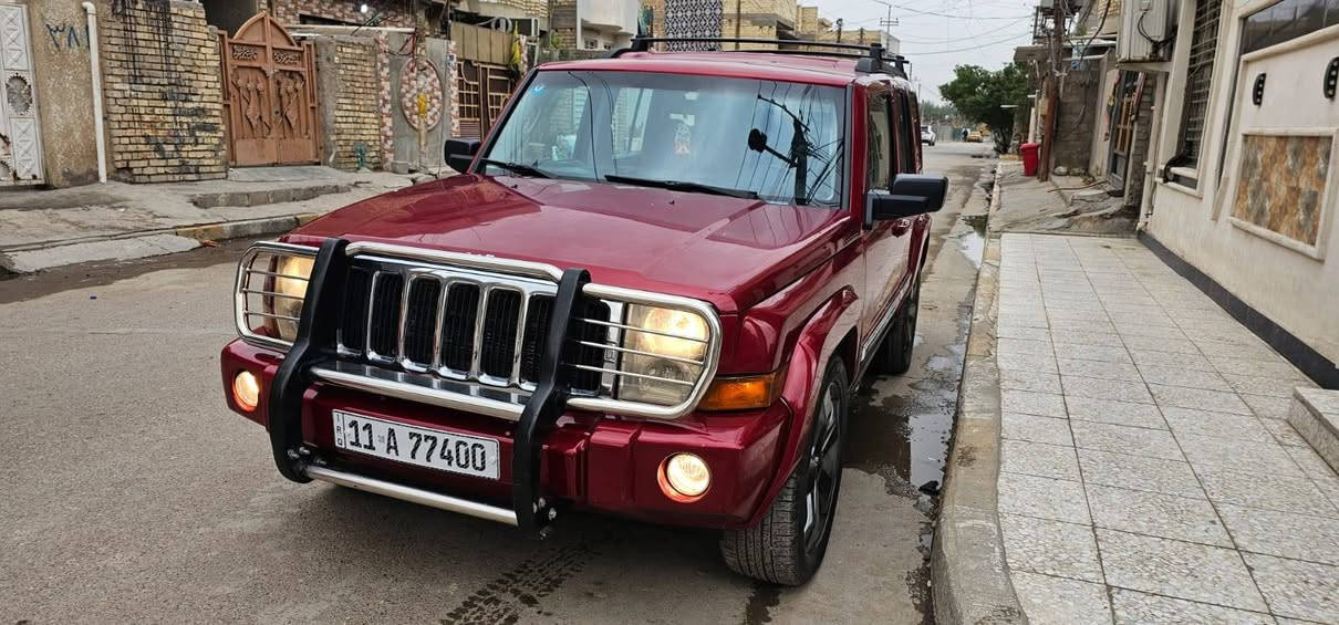 جيب كومندر 2010 وارد امريكي
***********
 حادث جاملغ امامي مصبوغه حزام جماليه 
رقم بغداد انكليزي باسمي
 7 راكب 3 قطع تبريد شغال 
كير محرك مكفولات حجم 3700 
سنترلوك بلادي 
كشن كهرباء حساسات خلفيه
 تحكم ستيرن تحكم مري
 شاشه كامره خلفيه تخم تاير نضيف 
العنوان بغداد حي البتول السعر 85
 للاتصال *********** بغداد, العراق
