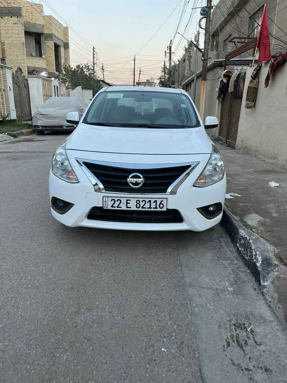 السلام عليكم 
نيسان سني هندي2023
بعدها ع وضع الشركه 
ماشيه 40 km
تبريد شاشه كار بلي 
رقم اربيل باسمي 
سنويه وهزه ورقم جديد
مكفوله كفاله عامة 
مكاني بغداد  السعر 122
شراي اتصل ***********
