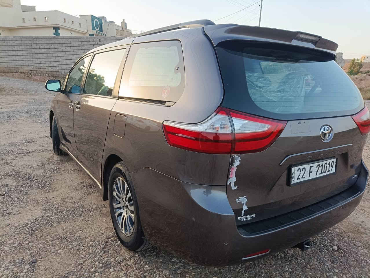 سينا 2020 xle    فول مواصفات  1/1 رقم اربيل 
بدون صبغ بدون تبديل بدون دواخل للبيع او مراوس كيا حمل 2026 فقط حاليا باربيل ***********   /
