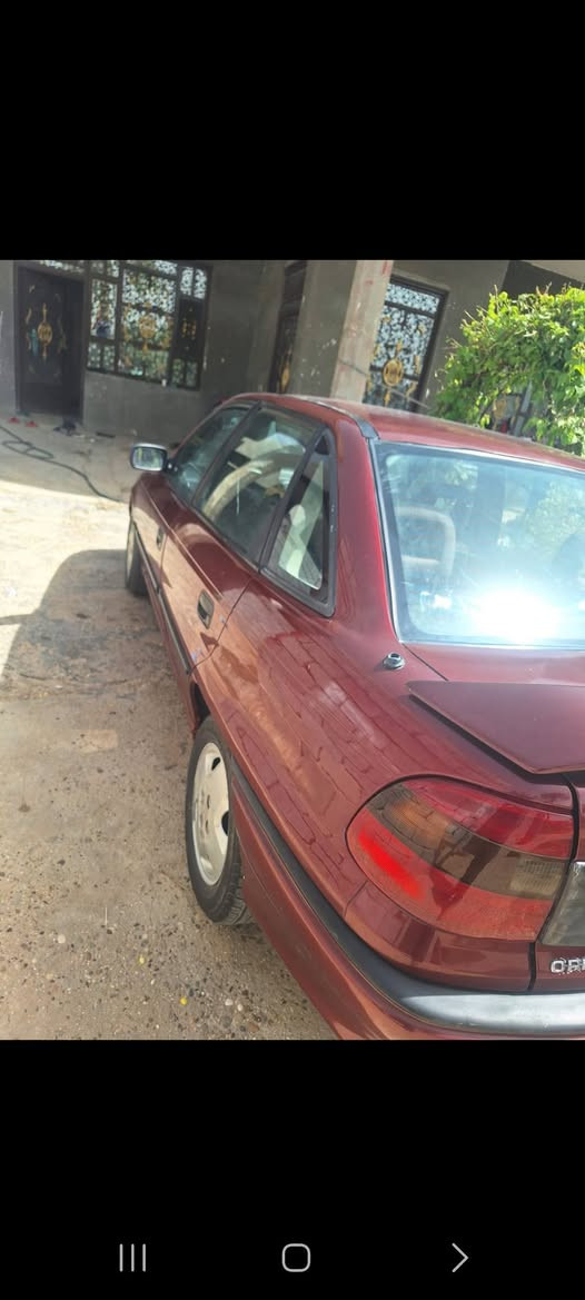السلام عليكم  
سيارة للبيع اوبل استرا موديل 95
اصل تبريد مكينة 200رقم كربلاء سيارة حلوه مال جناي دواخلهة جديدة كير اوتوماتيك غير متواجد على الفيس اتصال على هاذ الرقم لو واتساب***********
