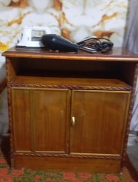 بوفيه • كاوية شعر • شسوار