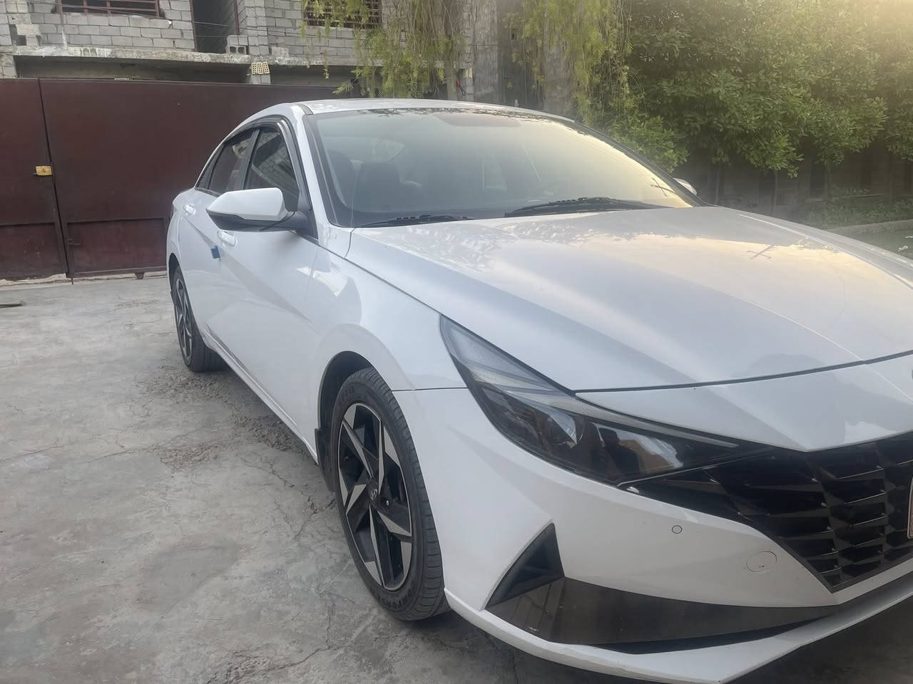 سلام عليكم

النترا ٢٠٢٣ بغداد مطلوبه 

محرك٢٠٠٠ دوش
بصمه 
تشغيل عن بعد
مري شفط
بصمه ابواب
فتحه
بصمه جنطه
تبريد قطعتين
اشاره ترحيب

الشراي يتصل
***********
