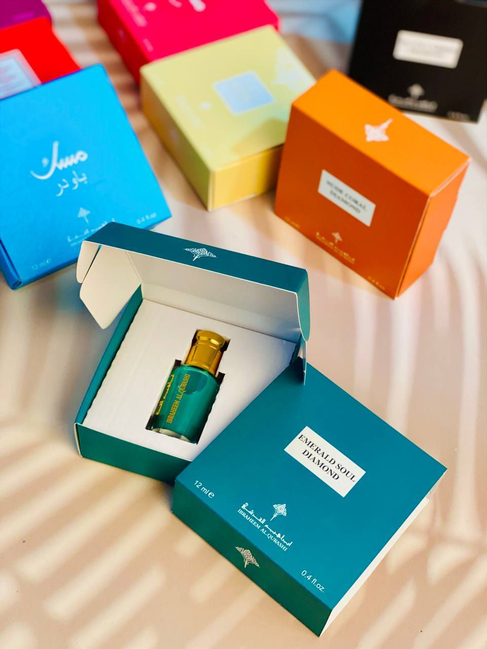 بدايتها مسك✨✨

مجموعة مسكات ابراهيم القرشي ‌‎
توفروا ب 8 عطور مختلفة 😍

🩷مسك السكر من ابراهيم القرشي
🧡. مسك الخوخ 
💜. مسك كاندي 
❤️مسك مسك الرمان   
🩵. مسك باودر 
💛. مسك الباودر بالفانيليا 
🖤. مسك الكرمون الخشبي 
💚.مسك روح الزمرد 

‌‎النوتة العطرية:
‌‎ • مقدمة العطر: برغموت 🍋، ياسمين 🌸، روز 🌹.
‌‎ • قلب العطر: القزحية 🌺، خشب الصندل 🪵، العنبر 🖤.
‌‎ • قاعدة العطر: المسك 🤍، الفانيلا 🍦، الكرمل 🍯.


**إذا كنت صاحب هذا الإعلان وتريد حذفه لأي سبب، رجاءا أرسل رسالة إلى الدعم الفني**