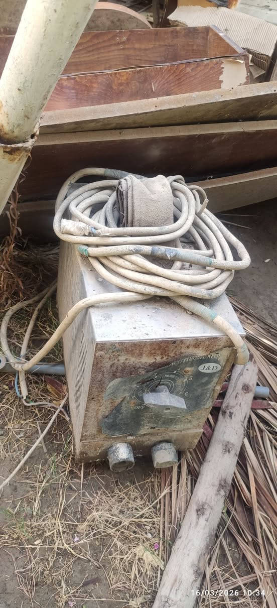 السلام عليكم عندي مكائن لحام عدد 2 للبيع شغالات وحدة بلغاريه والثانية هاي الاستيل اريدهن الاثنين 200 الف وشكرا


**إذا كنت صاحب هذا الإعلان وتريد حذفه لأي سبب، رجاءا أرسل رسالة إلى الدعم الفني**