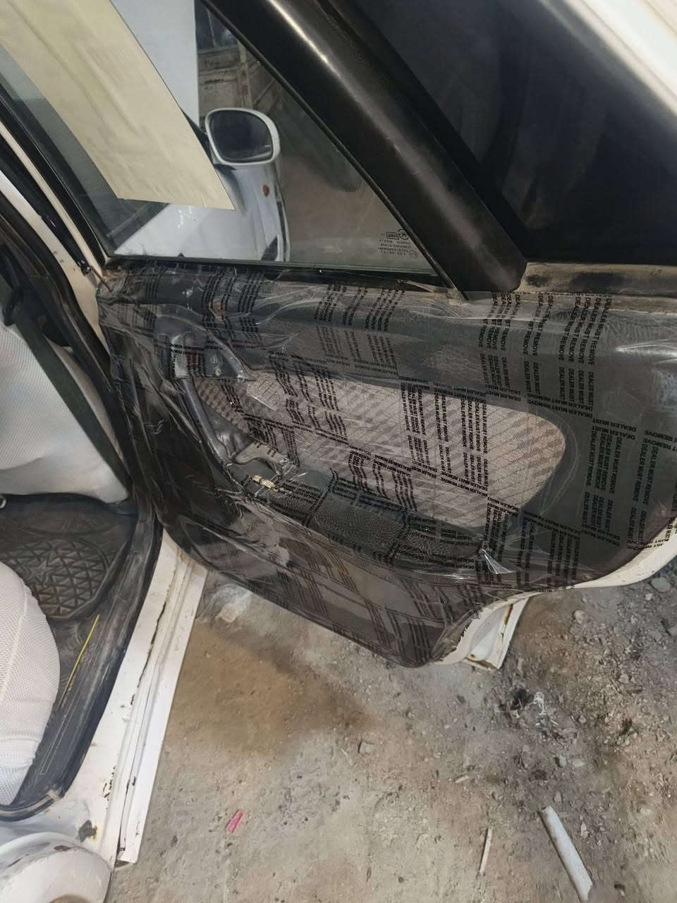 السلام عليكم ديو اسبرو البيع مديل 96 
بيها صوت براص ابيع كايمه سنويه صاقطه
المكان نجف سعر 18 بيها مجال مبايل ***********
