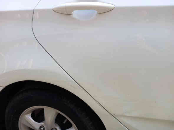 اكسنت موديل2013مكينه١٦٠٠ دوش قطرتين بسمي رقم نكليزي 
سياره نضيفه بيه هذني الضربات الى بل صوره موضح والضربات مامصلحه مكينه كير لغد شاصي حوض كفاله عرضه 95وبيه مجال
سياره مكانه بغداد مشتل
***********
***********
سياره مابيه سونار
