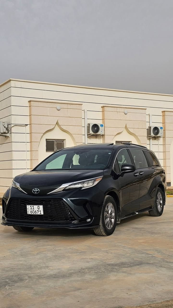 للبيع تويوتا سينا مواصفات XSE فول الفول موديل ٢٣ محرك ٢٥٠٠ هايبرد بدون صبغ فقط بارد ايربك ستيرن فقط جاهزه بدون نقص مامشتغله خط نهائيا لون حبري   مكانها الانبار موبايل ***********
