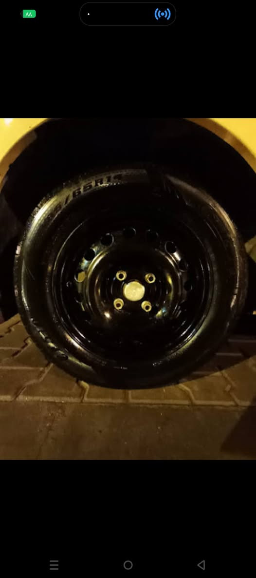 افيو موديل ٢٠١١ باسمي نجف بيه قطعتين صبغ شركه بلادي 
تخم تاير مصفره هيئه وغرامات 
اريد مراوس ***********
