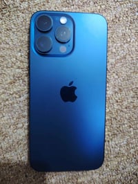 ايفون 15 برو ماكس دبل سيم كارت وكاله اصلي مكفول بطاريه ٨٧ للتواصل 0781...