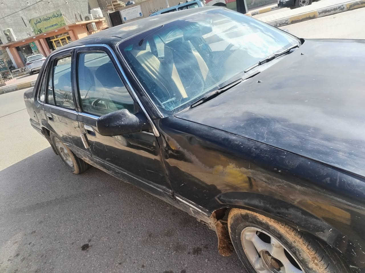 للبيع دايو برنس رقم انبار تحويل مباشر سنويه ل28 كير عادي محرك جديد السياره يعوزها دوشمه وصدر
السعر 22 للأستفسار راسلني خاص او واتساب ***********
