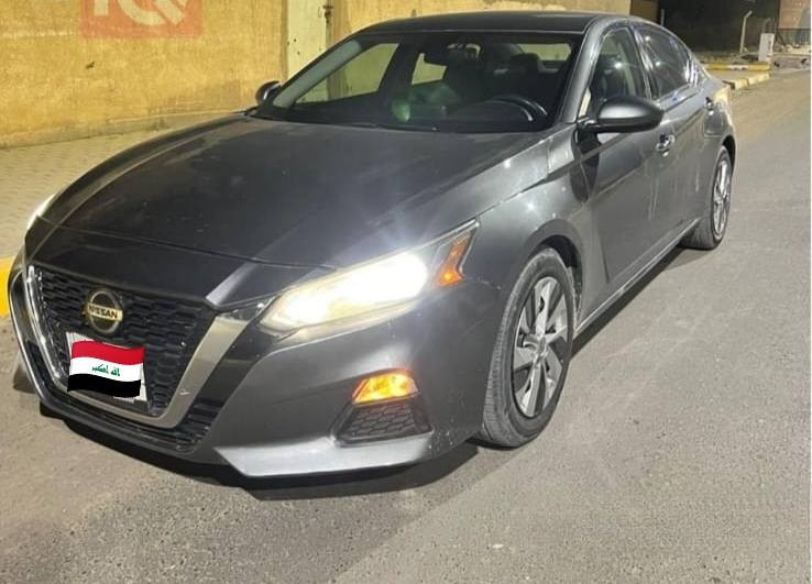 نيسان التيما 2020s
رقم بغداد الضرر بنيد مبدل وجاملغ خلف السكن كلير امريكا 
ماشية 180 الف 
السعر 130 مع مجال بسيط 
بيع مستعجل 
للتواصل ***********
مكاني كركوك
