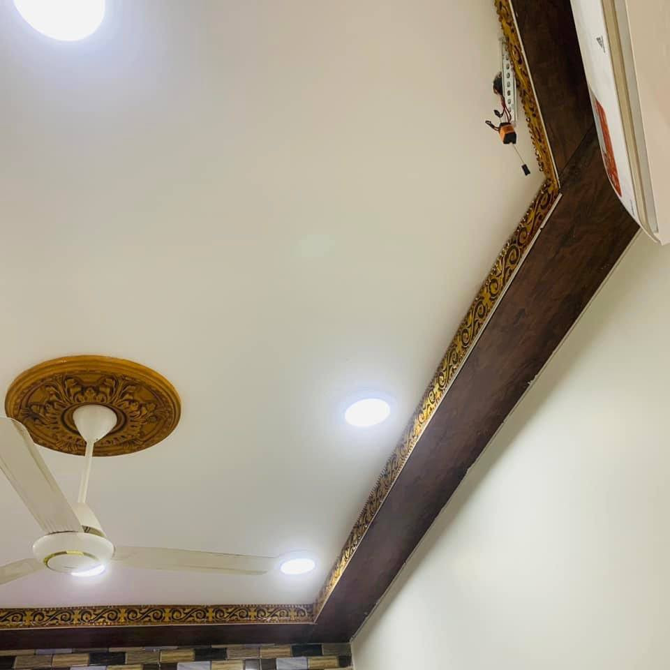 السلام عليكم
للبيع 

مشتل في منطقة الفلاحية حي الأمام الرضا ع ١٠٠م وجه ٥*٢٠ بناء حديث ٢٠٢٤ طابق واحد كامل المواصفات يحتوي على غرفة نوم مع صاله تحتوي على صحيات ودرج مع مطبخ مع استقبال المنطقة كاملة الخدمات للاستفسار مع صاحب العلاقة على الرقم *********** 

السعر ٨٧ يوجد مجال بالسعر بعد المعاينة للمشتمل
