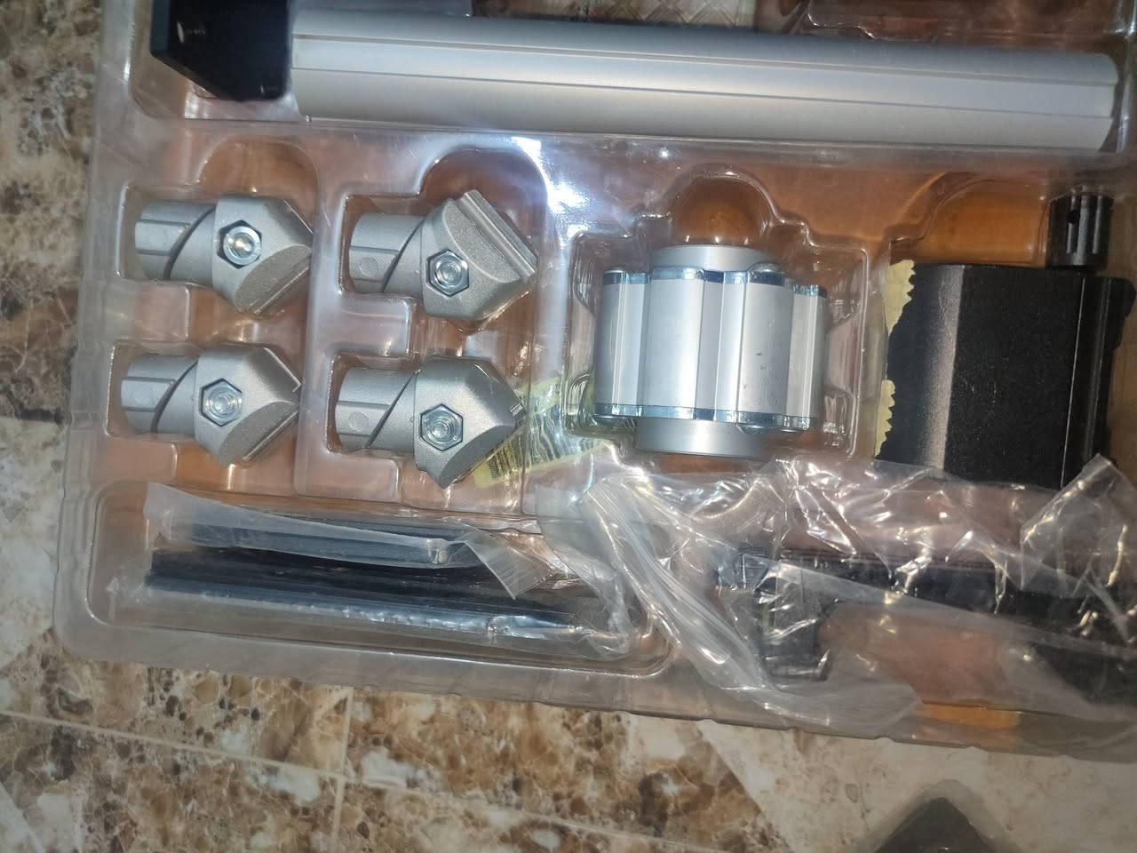 هاي معدات تخص التصوير ما اعرف بيهن تفيده خلي ينطي سعر بيهن


**إذا كنت صاحب هذا الإعلان وتريد حذفه لأي سبب، رجاءا أرسل رسالة إلى الدعم الفني**