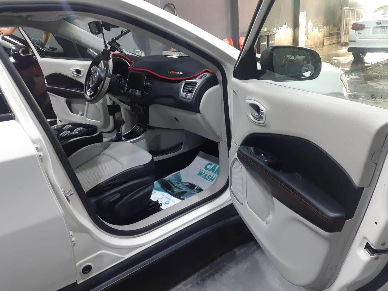 جيب كومباس 

موديل 2021 سياره جديده 
( تبريد مكينه كير حداديه ) ( كفاله )
تبريد قطعتين 
كشنات جلد  
تحكم استيرن
وبعد مواصفات ما ذاكرهن

اخوان سياره عد ابنيه يعني سياره ما متعوبه 
ما ناقصه اي شي 

رقم بغداد 
بسمي 
مداور ثاني يوم 
ماشية 38 M
ضررها جاملغ وبنيد فقط

سعر عند الاتصال 
0770 574 4175

***********

مكلف بنشر Singapore
