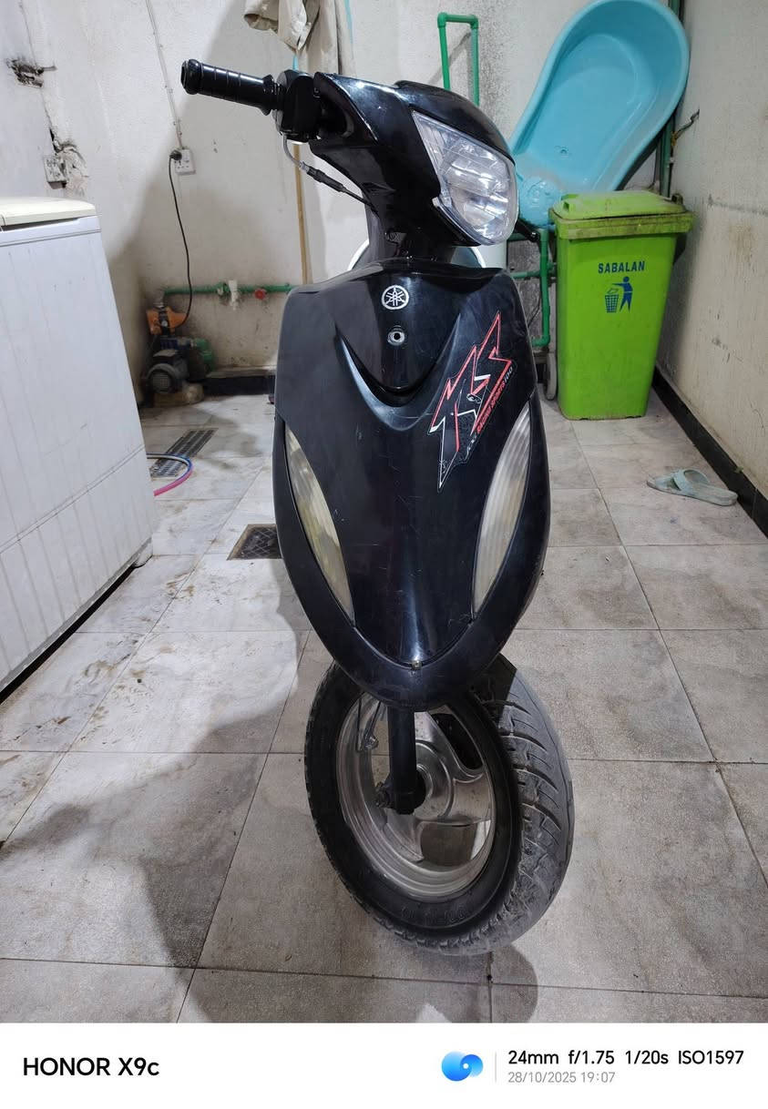 سلام عليكم دراجة ماكس عدله نضيفه شوف العين امدل بيه ولفات فقط والباقي كلشي ابلاد الكهربائيات كله شغاله الدراجه نهضه او معدل او لاتنقيض لا تبخير لا نضوح يعني امفوله العنوان البصره الشعيبه حي المرتضى. السعر 550 بيه مجال. الرقم ***********
