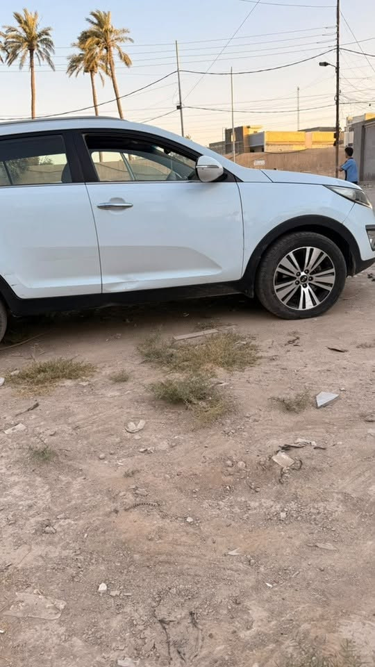 سلام عليكم سبورتج ٢٠١٦ خليجي رقم بغداد ابيض اللون بنوراما محرك ٢٠٠٠ دوش للبيع مكان السياره بغداد
السعر160 $ للاستفسار ***********
