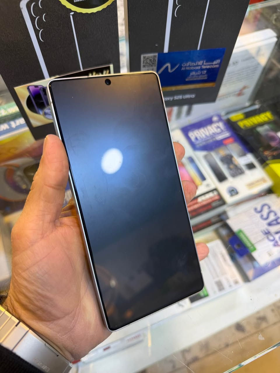 S25 الترا

256

ضمان عين الفهد

ملحقات كاملة

مع لاصق شاشة وحماية كاميرات وحافظه 

السعر 1200.000/اسعار ثابتة

الملك سنتر/السيدية

*********** بغداد, العراق
