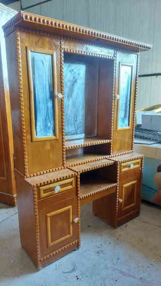 السلام عليكم غرفه كاملح حطاطه نضافه فول كل ضرر مابي صاج السعر 450وبيه مجال الستفسار انتصل *********** ابيع +اشتري +مراوس هبهب الأن
