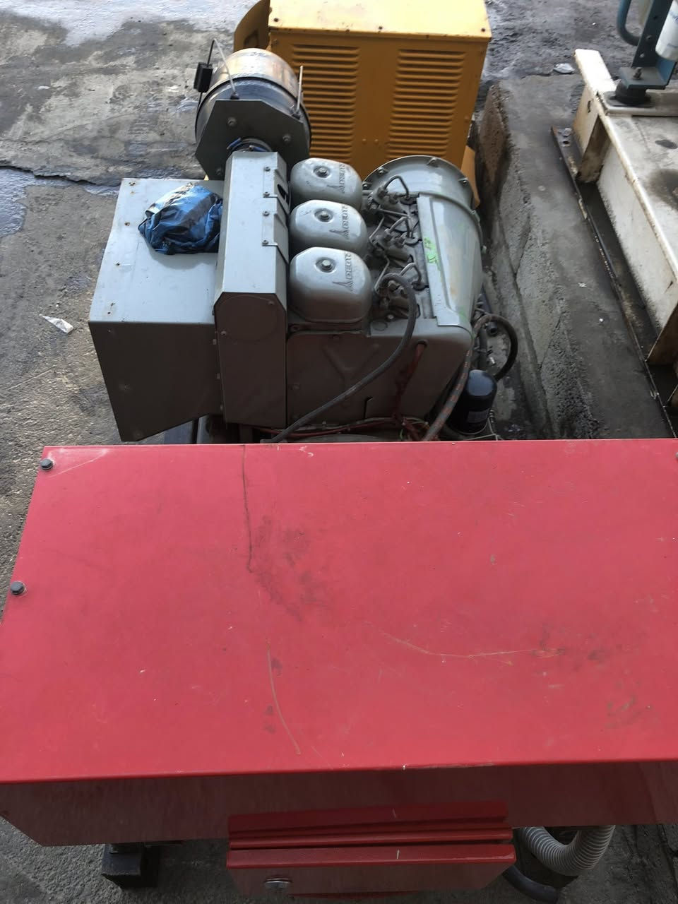 سلام عليكم
دويز الماني اصلي صفر زيرو 
3 بستم نوزل قلم ابو صاروخ 🚀 
30/ KAV 
*********** واتساب
