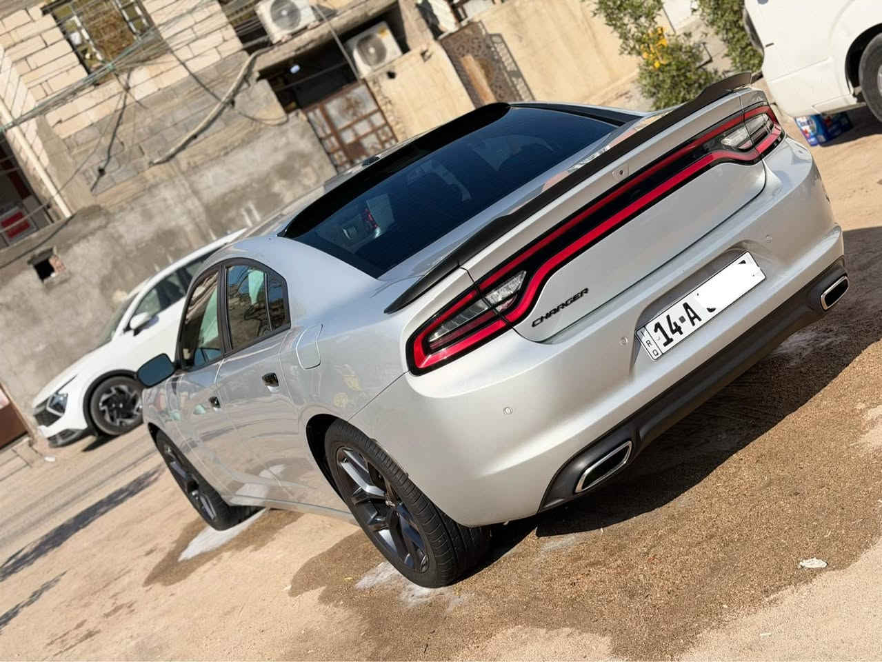 سلام عليكم جارجر مديل 2019 أصل تحويل ثاني يوم رقم البصره الانكليزي موصفات اس اكس تي بلاك توب (SXT BLACK Top) سياره جديده كلش كفاله عامه حتى الدعاميات داخله تقرير تعمل وتسير ماشيه 93mi الف جاهزه تخم تاير ويل كب حداده جديده زنون اصلي كشنات حضن تشغيل عن بعد كامره خلفي شفتات ستيرن حساسات خلفي سياره جديده كلش السعر 240 $ وبي مجال بسيط الاستفسار اتصل مكاني البصره *********** البصرة, العراق
