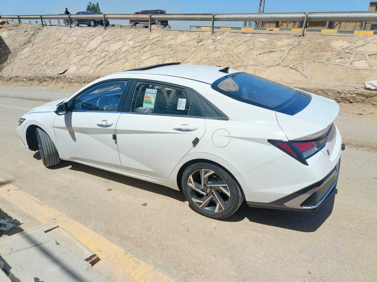 النترا 24 تجميع رقم اربيل  ماشيه 44 السيارة فول داخل اسود بيه فقط بارد مقدار شبر والباقي كفاله السعر ب138 وبيه مجال بسيط  ..***********
