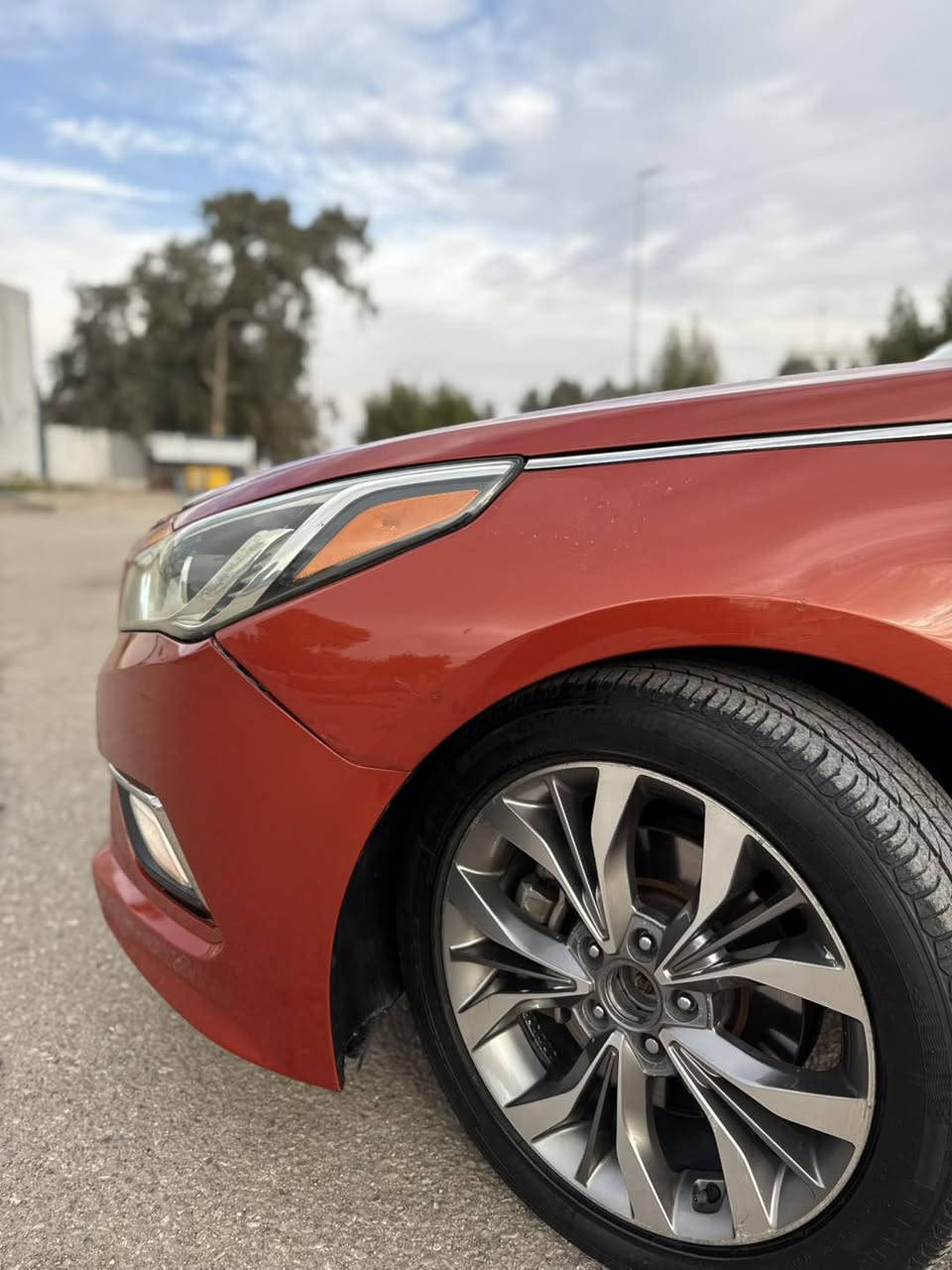 صلو على محمد
السلام عليكم
- سوناتا 2015 لمتد سبورت مميزه🧡
سيارة حادثه جاملغ وبنيد 
- رقم بغداد الجديد بأسمي
- ماشيه 76 الف ميل 
- فول للاخير 1/1
- السعر  💰135💰 وبيها مجال حك جيه
- المواصفات 
-بصمة تشغيل
-بصمة بيبان
-سستم صوت infinty 9 سماعات
-اشاير بلمري
-اناره ترحيبية عند الاقتراب من السيارة
-داخل اسود ملكي
- محرك 2000 تيربو صاروخ🚀
- بانوراما
- كامرة خلفية دوارة
- رادارات
- نقطة عمياء 
- فول ايرباك 
- انارة اماميه ذكية
- انظمه قيادة ايكو نورمل سبورت 
- مانع انزلاق 
- مثبت سرعة تفاعلي 
- المحافظة على المسار 
- تحذير من التصادمات الخلفية والامامية
- شاشة كبيرة ابل كار بلي اندرويد اوتو
- فول تحكم ستيرن
- تبريد مناخي منفصل وقطعتين 
- كشنات جلد امامي خلفي
-كشنات تحكم كهرباء 
-تدفئة تبريد بلكشنات
- نظام ترحيب بكشن السايق
- والخلفي بس تدفئة 
- بردات خلفية بلادية
- خزن ميموري 
- سايد بريك كهربائي 
- اوتو هولد 
-4فتحات اكزوز 
- نظام ترحيب عند الاقتراب
- صندوق ذكي
- لد حاجب
- مكان السيارة بغداد شارع فلسطين
وبلعافية عل ياخذها سياره جاهزه عل حباية ومابيها اي نقص عليها ادامه كاملة
*********** للتواصل
