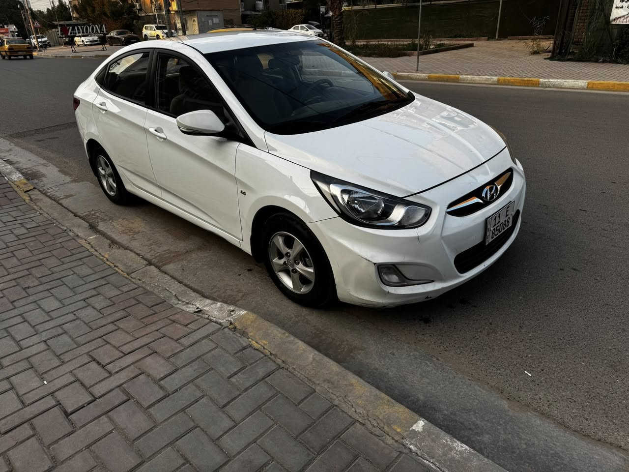 السلام عليكم اكسنت للبيع  موديل 13 بيها مكانين صبغ فقط ادامة كاملة جاهزة من كلشي رقم بغداد سنوية هزة جديدة باسمي عارضها 107 وبيها مجال للاتصال ***********
