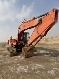 حفاره موديل ٩٢ شغاله  ورقم دولي جديد سعر 90 وبيه مجال 07813135501 الحج...