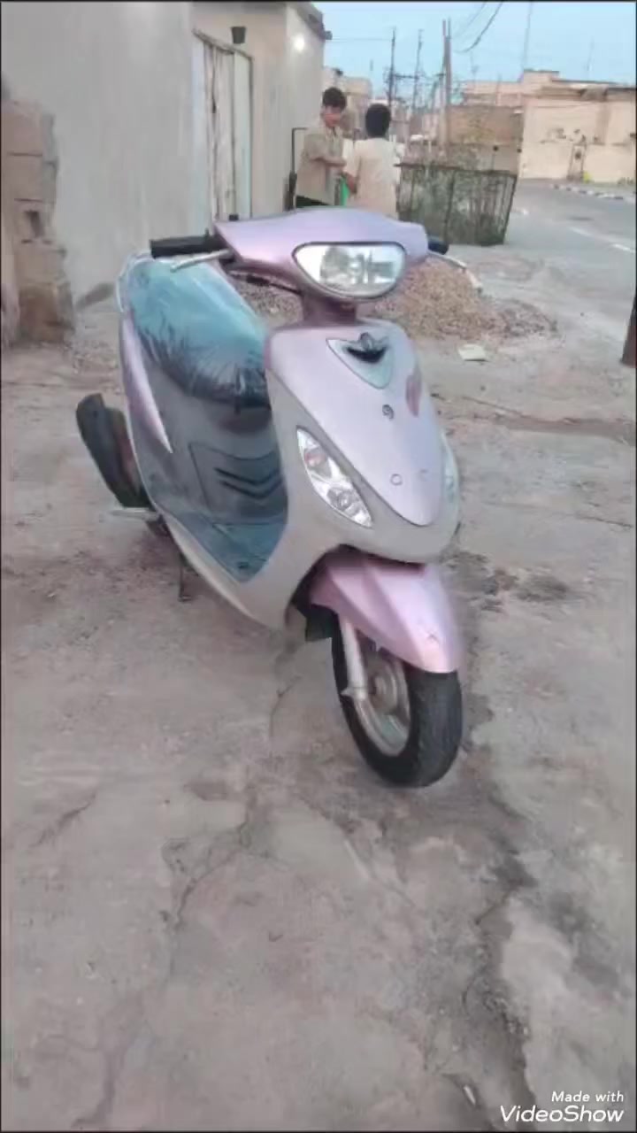 سلام عليكم قجمه لبيع مكفوله كفاله جيب مصلح وتعال فحص ختم واحد ويا لمكينه حته قبق بانزين ختم واحد يابانيه أصل كابريته ما فاتح الله شاهد مكاني بصره قبله حي جامعه*********** دراجه صارله قل شهر نازله رمبه وصله موجود
