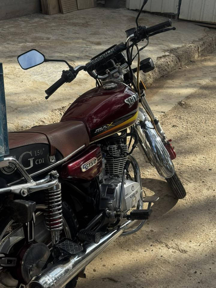 سونگ 23 
سعر 650 وبي مجال بسيط 
مكان -ديالى - خالص
***********
