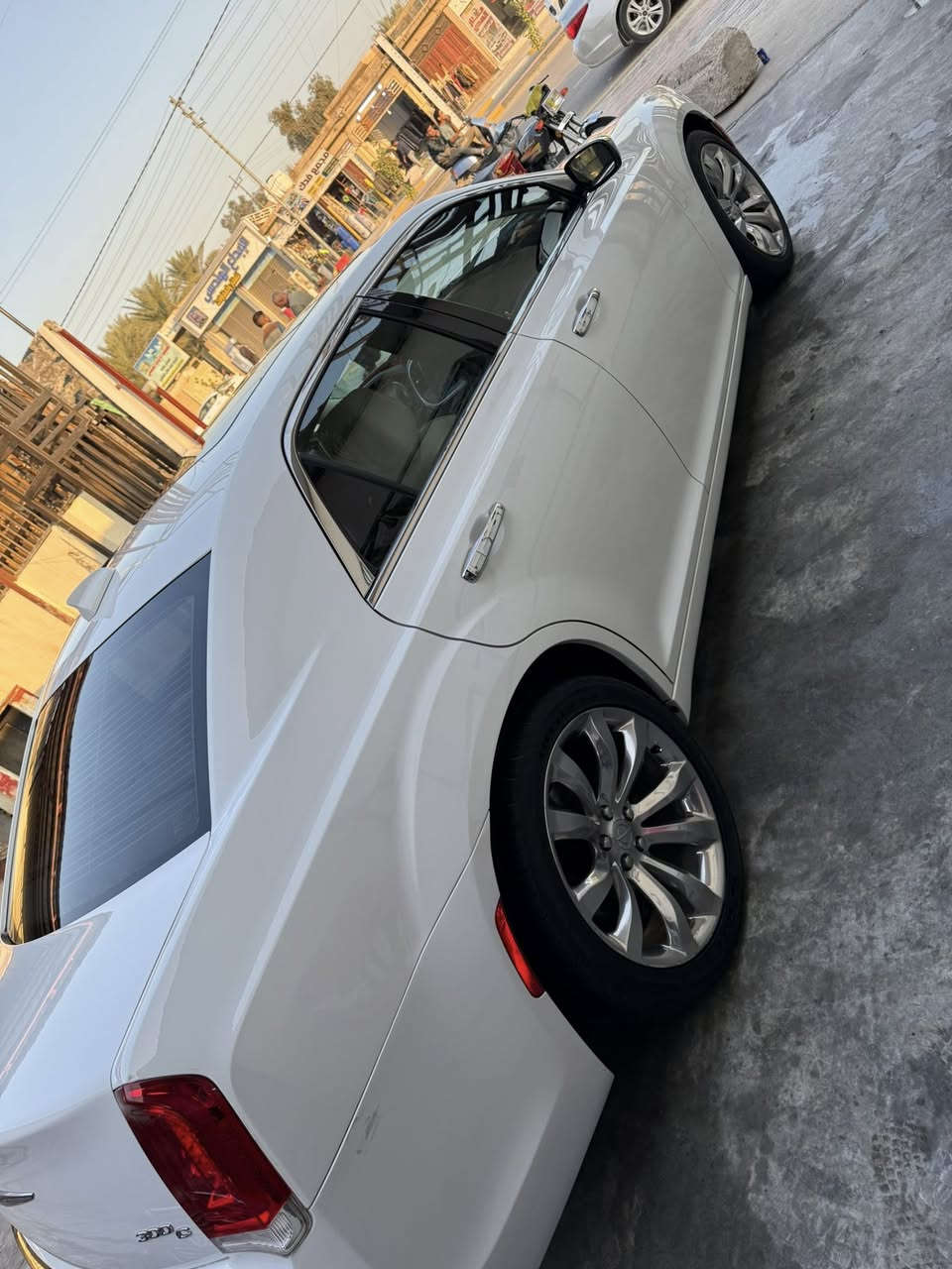 السلام عليكم
‏للبيع أوباما سي ‏16 معلايه 23
‏طبعا مواصفات ال سي معروفة راح اذكر المواصفات

‏ ‏تشغيل عن بعد

‏بانوراما

‏كشنات جلد داخل بيجي 

‏تدفئة تبريد بال كشنات 

‏تدفي ستيرن 

‏ ‏كير ماوس نظام سبورت 

‏ ويل 20 كروم

‏ ‏لا يت زينون عدسة

‏علماً أن السيارة وارد كندا حادث ‏جاملغ وبنيد

‏دور الخلفي بارد 

السيارة دخول جديد رقم بغداد دولي 

سنوية لل2031

السعر خاص 210 وبيه مجال 

السيارة مامشتغله خط

ملاحظة الكير والمكينة والحدادية كفالة 

السيارة باسمي تحويل ثاني يوم 

للاستفسار الاتصال على الرقم *********** مكان السيارة كربلاء
