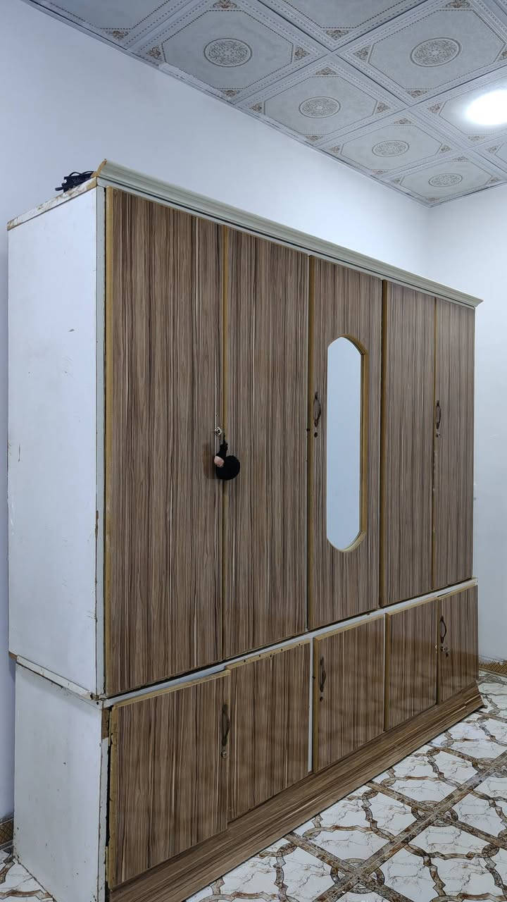 كنتور للبيع ٢ قطع  ناقصها قفوله فقط سعر ١٢٠ الف قفل عنواني حي الواسطي 
*********** واتساب فقط 
*********** واتساب فقط
