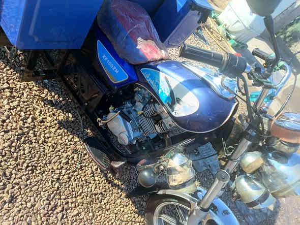 السلام عليكم ستوته للبيع موديل 2022 مرقم سنويه بأسمي وكيله نوار  مكاني عفك/نفر للستفسار الاتصال***********
