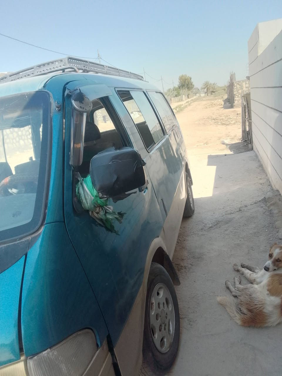 سلام عليكم سيارة ابرجو موديل 97مكان سيارة بابل سنويه لي 2027تصقط سعر 35 وبهه مجال تريد وكاله تريد تحول متكفل بل هيه وغرامات رقم *********** مامتواجد عل فيس

