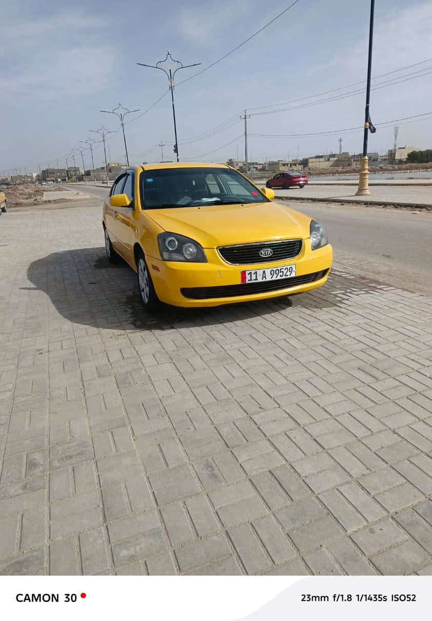 سلام عليكم اوبتيما امريكي تكسي 2008 سياره جاهزه رقم بغداد  تحويل مباشر مكينه كير حداديه خير من الله دواخل نضيفه سعره 90مكاني سماوه إلا ستفسار ***********
