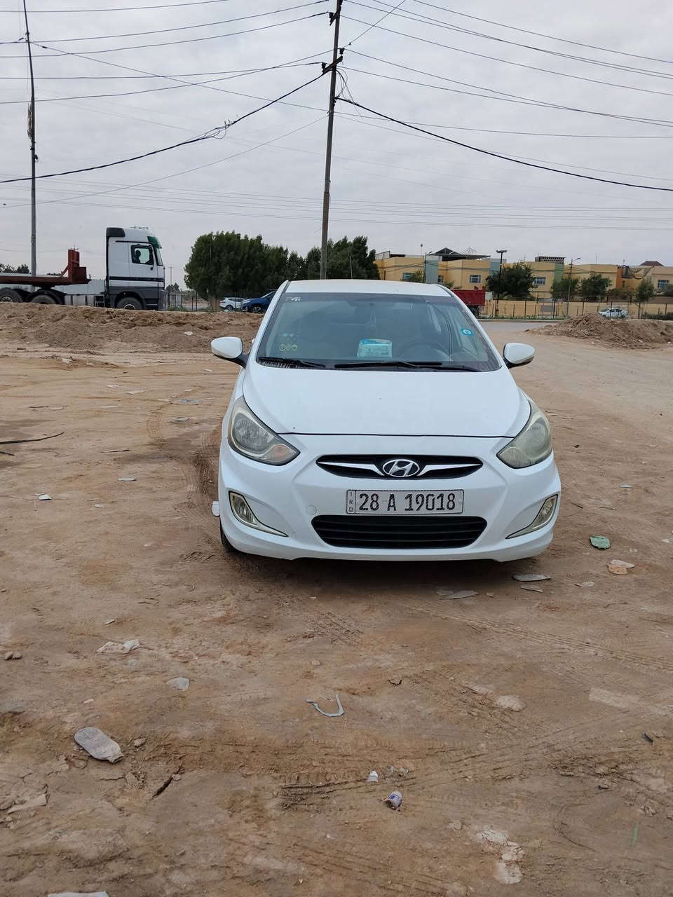 سلام عليكم سياره للبيع نضيفه وحلوه
لا تشغل بيه تكسي ولا شي بس طلعتي الف وست ميه 
السعر ٩٥مع مجال بصيط أكثر تفاصيل انتصل بيك خير ودلل مكان نجف ***********
