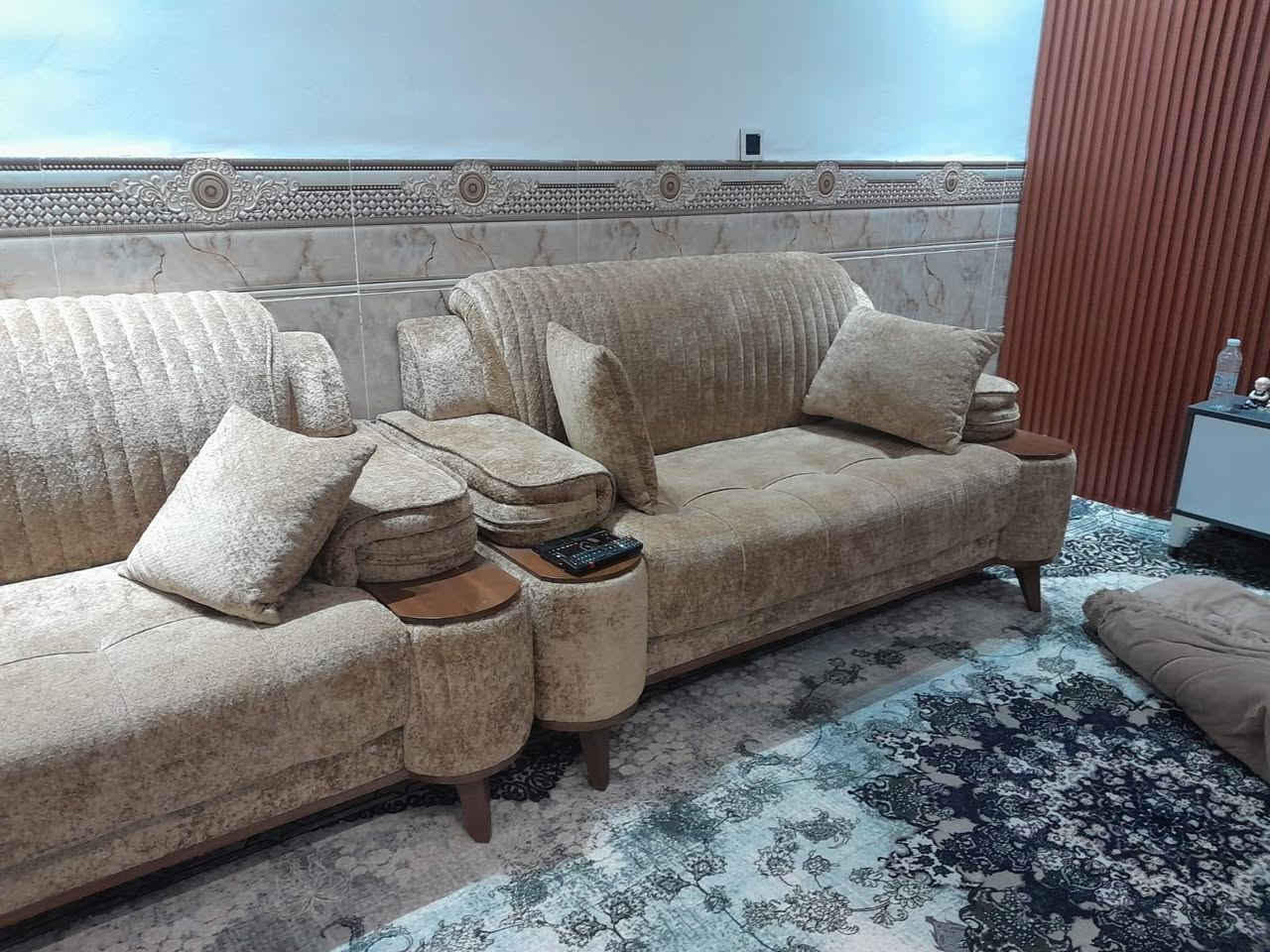 تخم تركي  استعمال شهر بس

 سعرة مليون و100 وبي مجال للشراي


**إذا كنت صاحب هذا الإعلان وتريد حذفه لأي سبب، رجاءا أرسل رسالة إلى الدعم الفني**