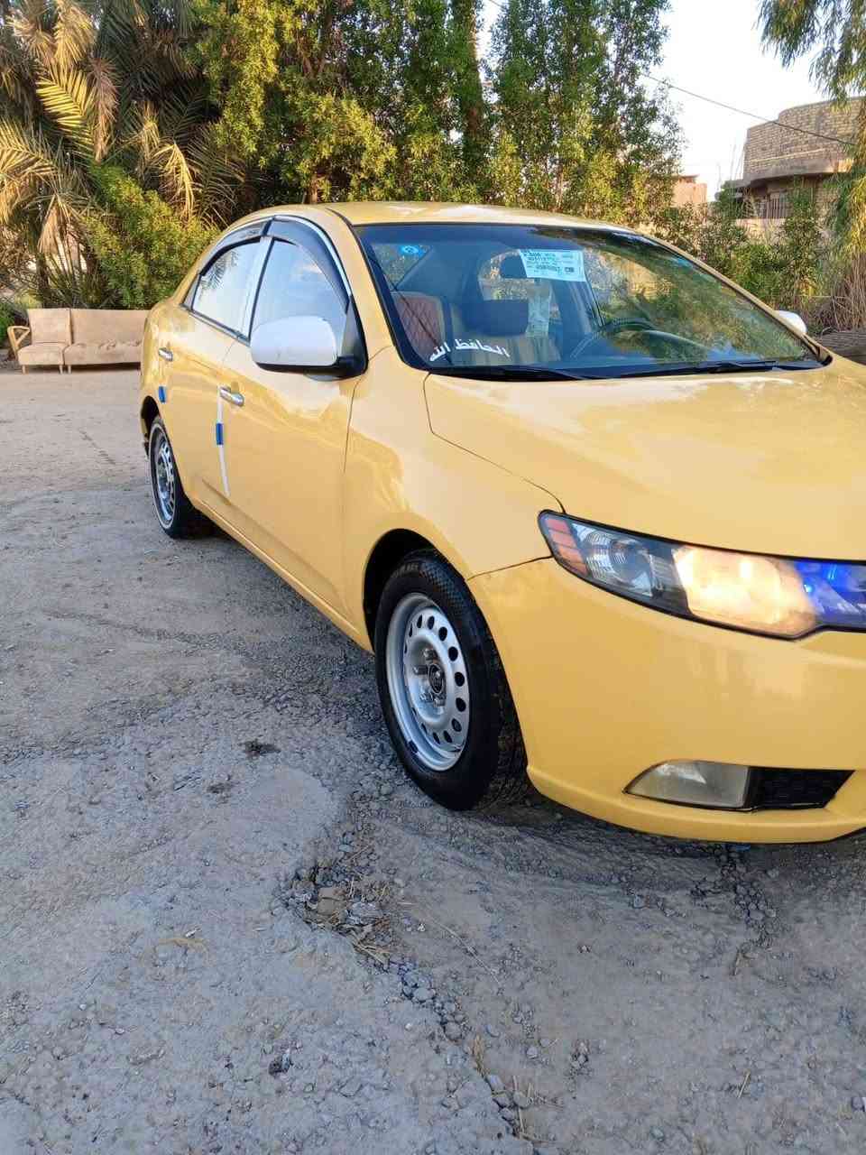 السلام عليكم كيا سيراتو موديل 2012 وارد خليجي مكينه 1600 حادثها بنيد وجاملغ السياره جاهزه كل نقص ما بيها مصفره هاي او غرامات رقم سنويه 31 باسمنا شرط التحويل سياره جاهزه مكينه كير حداديه تخم تاير كل نقص ما بيها السعر 73 بها مجال بسيط مكان السياره كربلاء اخوان غير متواجده على الفيس للاستفسار  ***********
