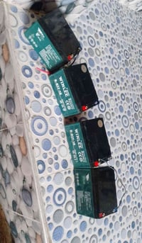 ٤ بطاريات • بشرط الفحص • كركوك