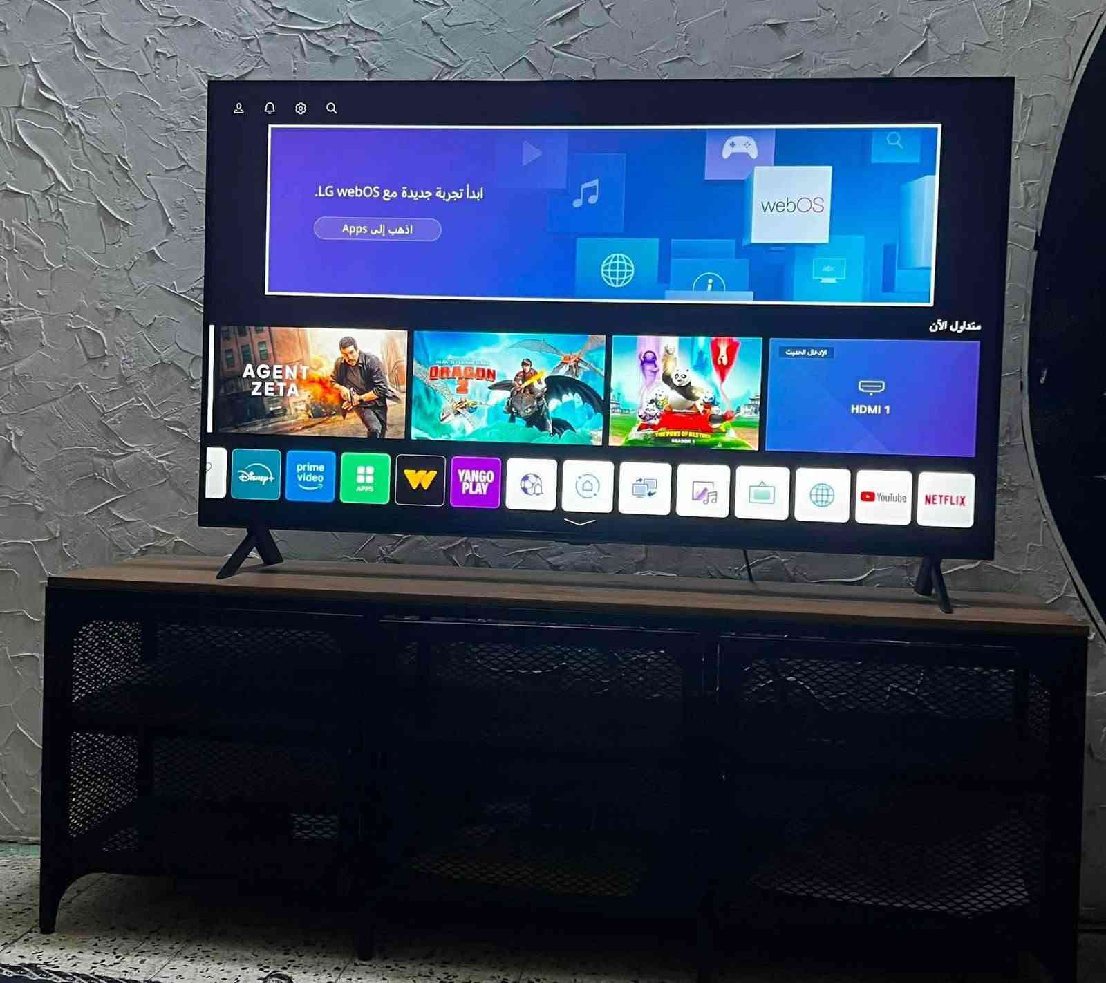 متاح مكلف بنشر شاشه السعر4k. LG NanoCellالف900 نانوسيل Lg شاشة
حجم 55 اصلية

ضمان سنة حال الجديد استخدم الشاشة ل المشاهدة والعاب البلي الشاشة

120 هرتز المشاهدة وال العاب 4K رقم ‏‪د***********‬‏
