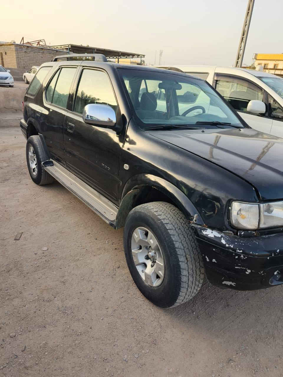 السلام عليكم 
اسوزو مديل 2000 سنويه منتهيه مصبوغه جماليه بدون ضربه محرك vvt التبريد عوزه بس كمبريسر منضومه كامله كهربائيات شغاله السعر 45 وبي مجال المكان البصره القرنه رقم الهاتف ***********
