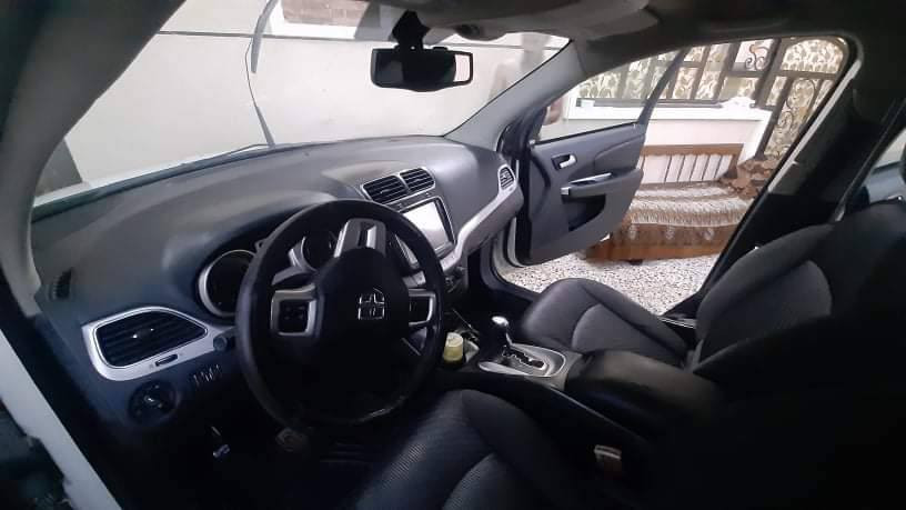 ‏السلام عليكم مراوس فقط
‏السلام عليكم مراوس فقط
‏جورني مديل12
‏7راكب
‏رقم بغداد
‏بصمة تشغيل عن بعد
‏وبصمة ابواب وبصمة صندوك بلادي
‏شاشه كامره  وحساسات خلفيه
‏ايضا"بلاي+شاشة اعطال صغيره
‏3قطع تبريد شغال وجاهز
‏محرك6سلندر 3600
‏محرك وكير خيرومن الله 
‏كهربائياة كلها جاهزه وشغاله
‏صدرها خير من الله 
‏ضررها باب عكس السايق يعني ارباك برده
‏انطيك سيارة محزمه مصبوغه حزام
‏ويل 19
‏***********
