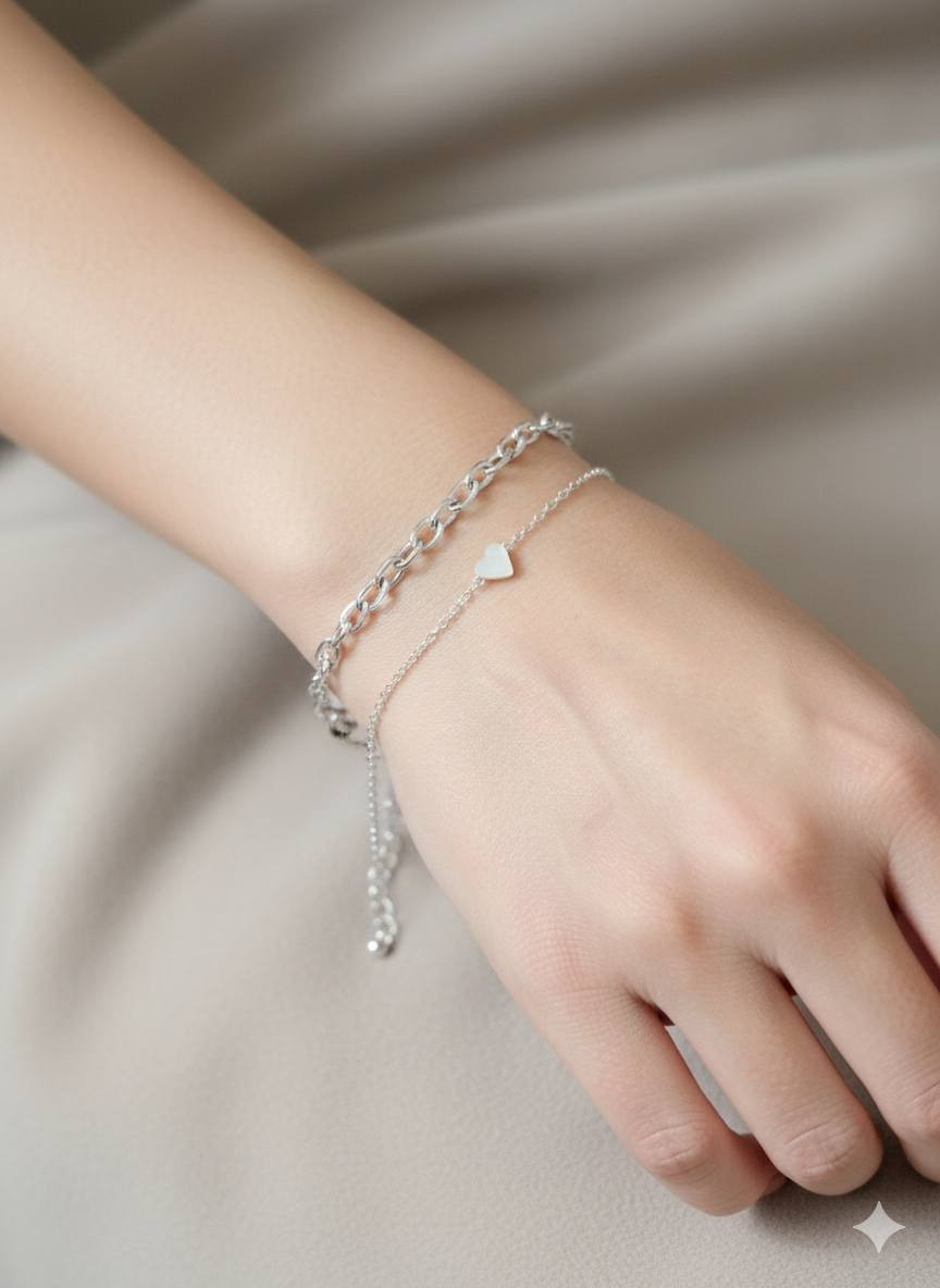 المجموعة الأولى من  الاكسسوارات السعر تحت كل صورة


**إذا كنت صاحب هذا الإعلان وتريد حذفه لأي سبب، رجاءا أرسل رسالة إلى الدعم الفني**